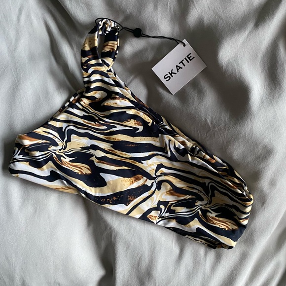 Skatie Ellis Top Weho - Picture 3 of 5